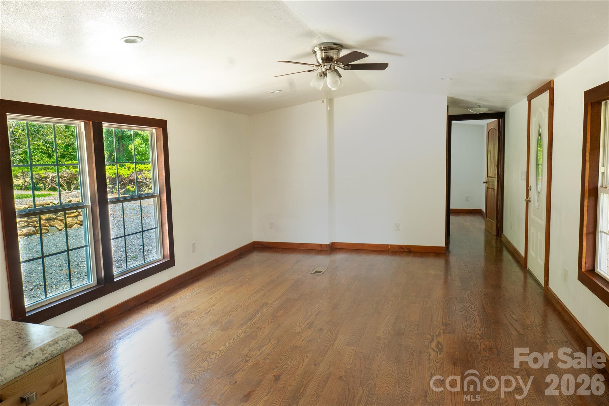 203 Justice Drive Property Photo 9