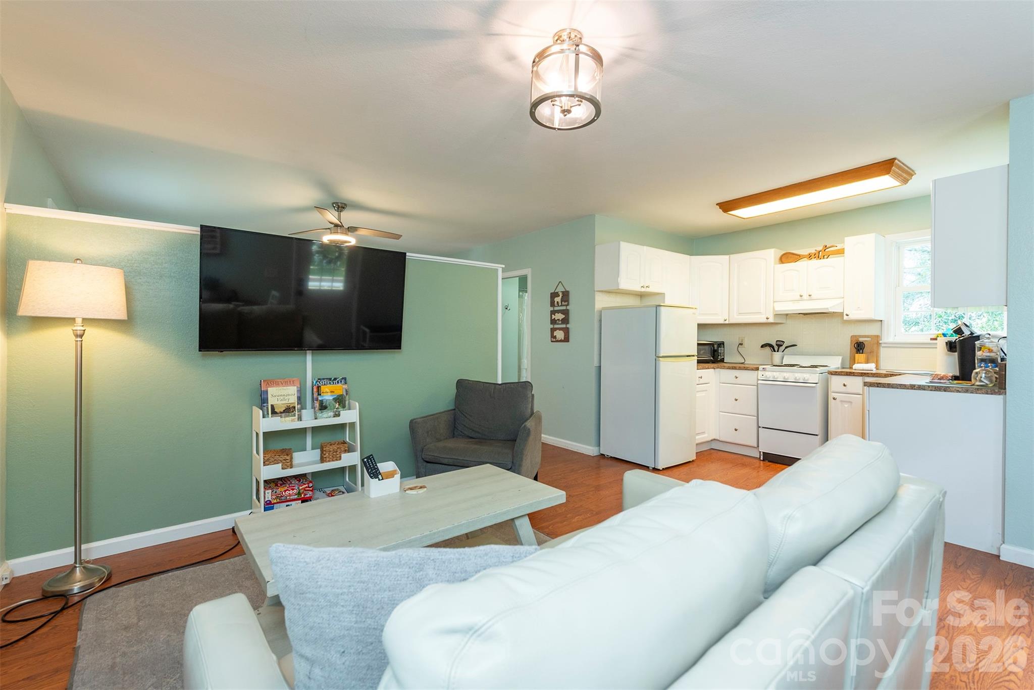 223 Davidson Road Property Photo 6