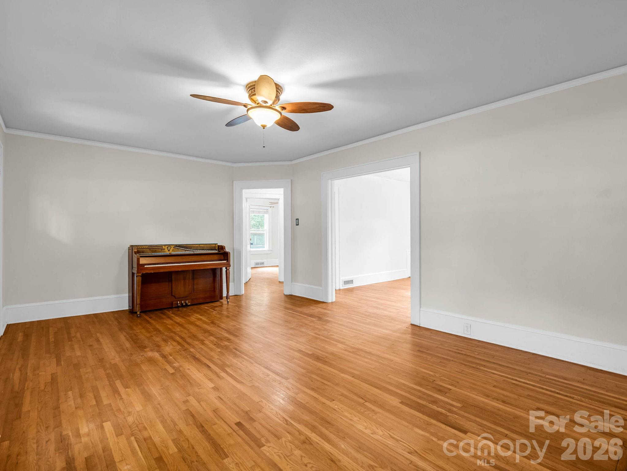 555 State Street Property Photo 17
