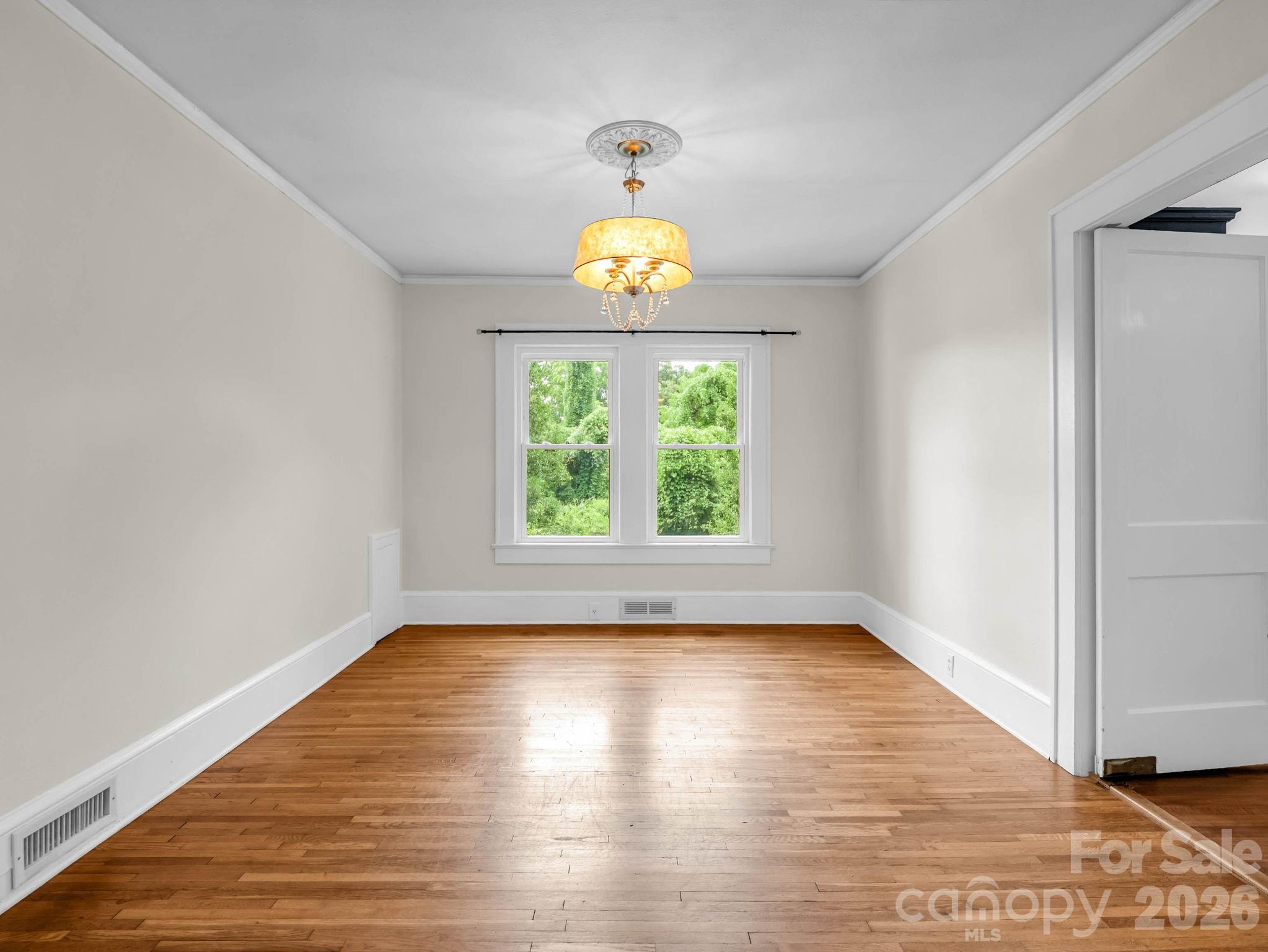 555 State Street Property Photo 23
