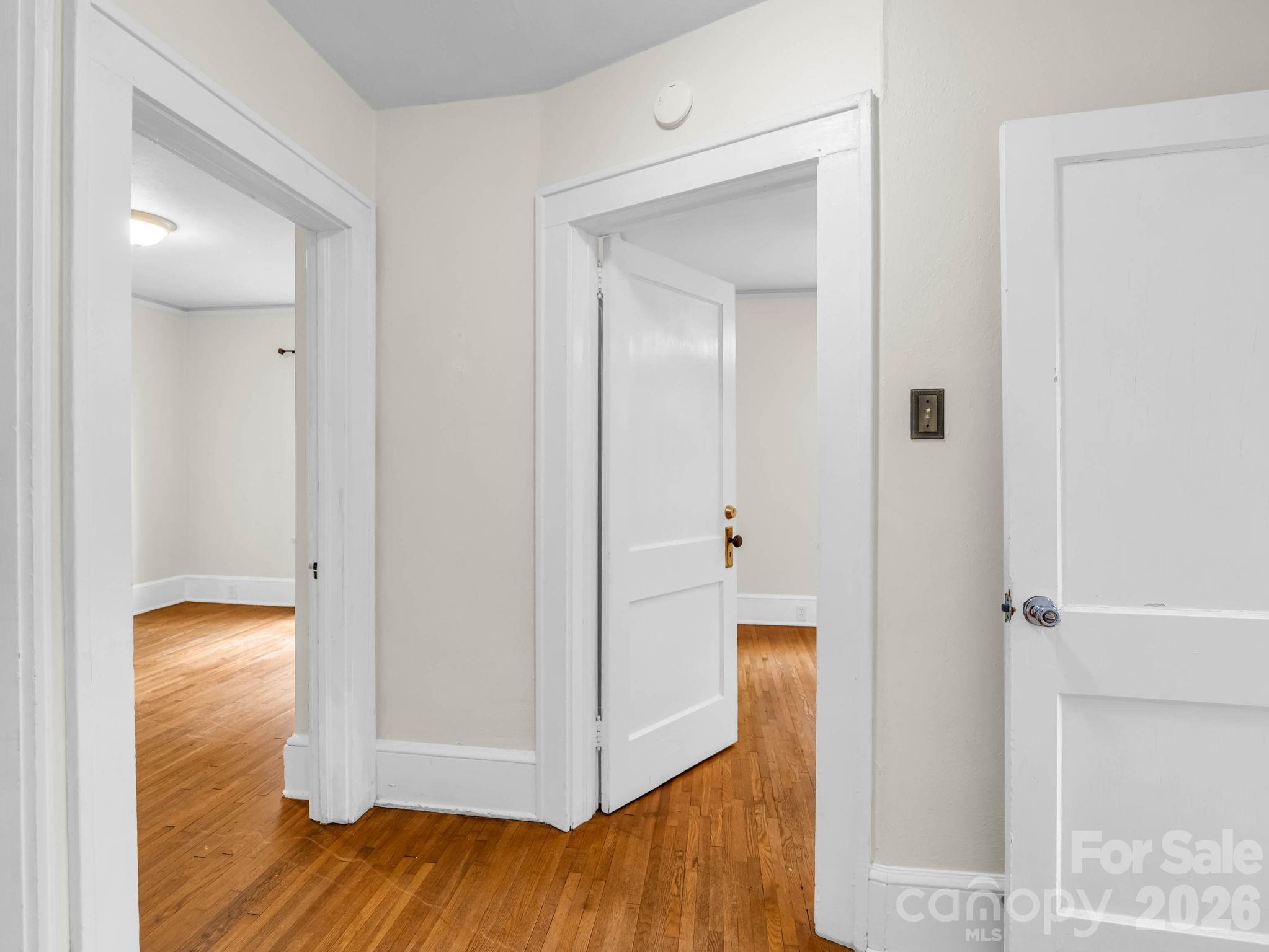 555 State Street Property Photo 26