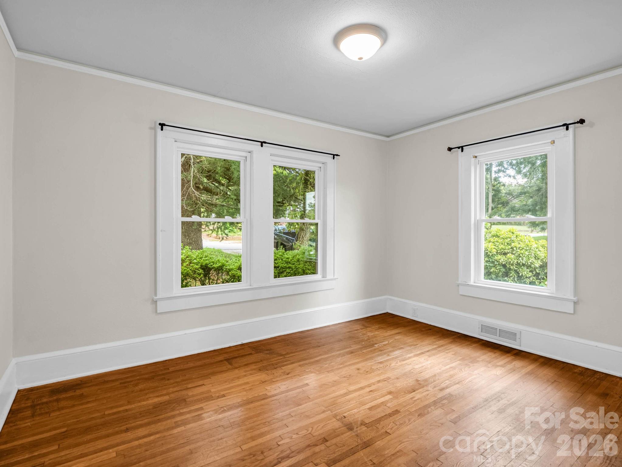 555 State Street Property Photo 28