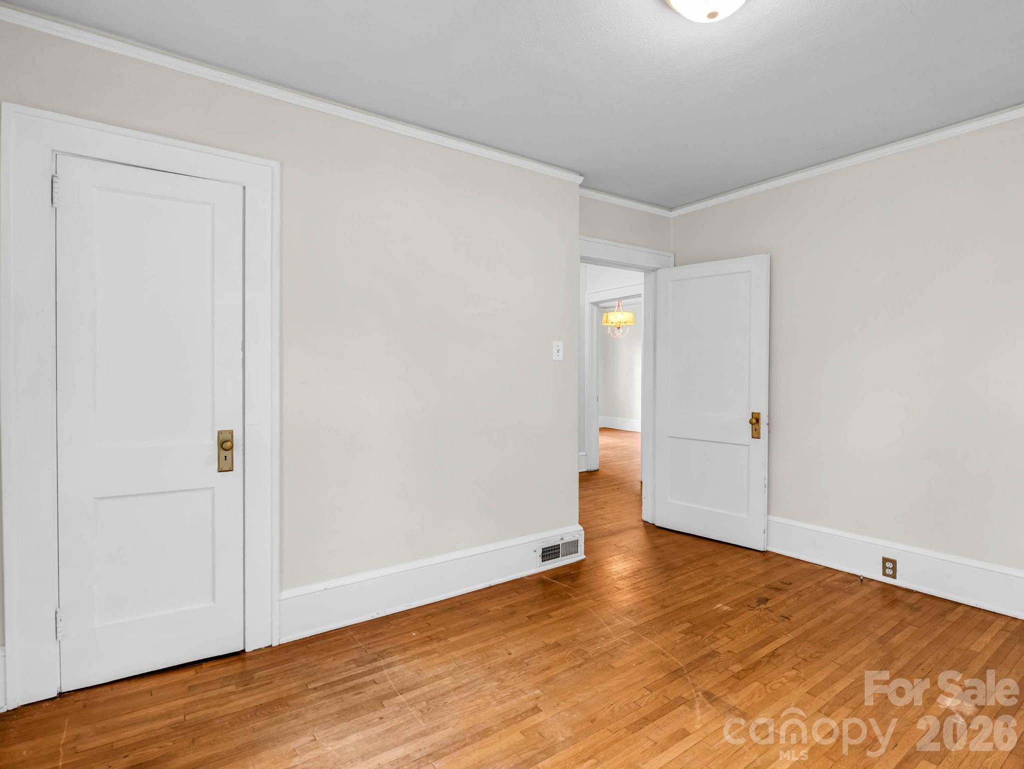 555 State Street Property Photo 30