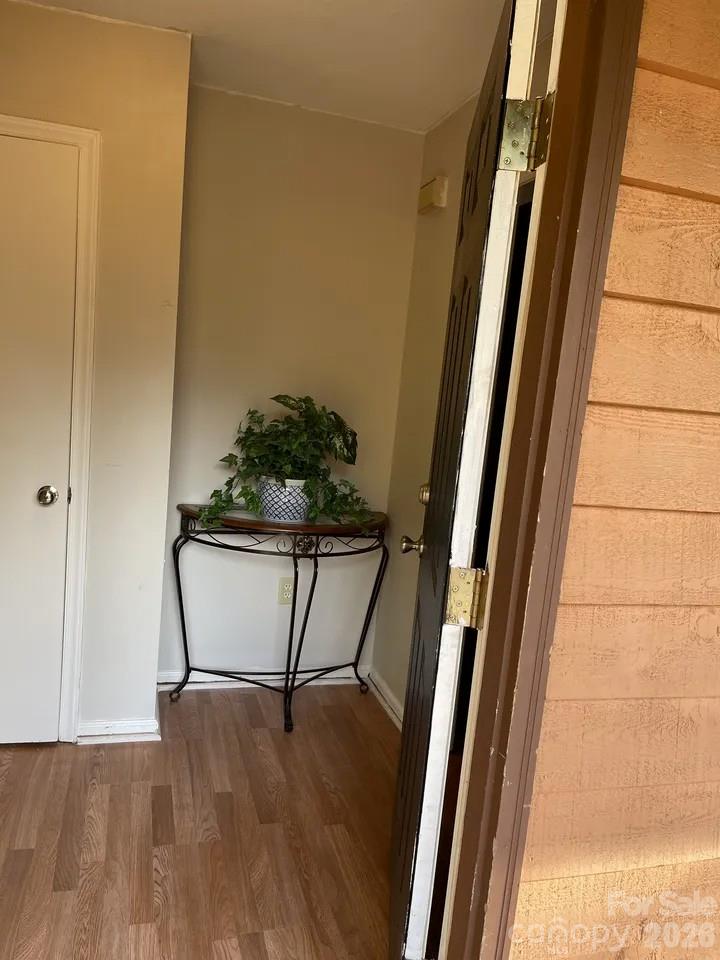 7037 Cambridge Court Property Photo 12