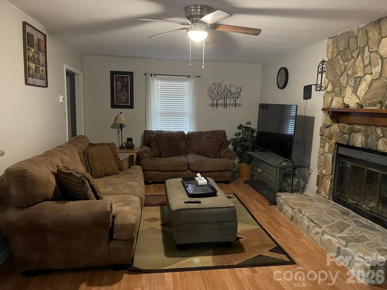 7037 Cambridge Court Property Photo 18