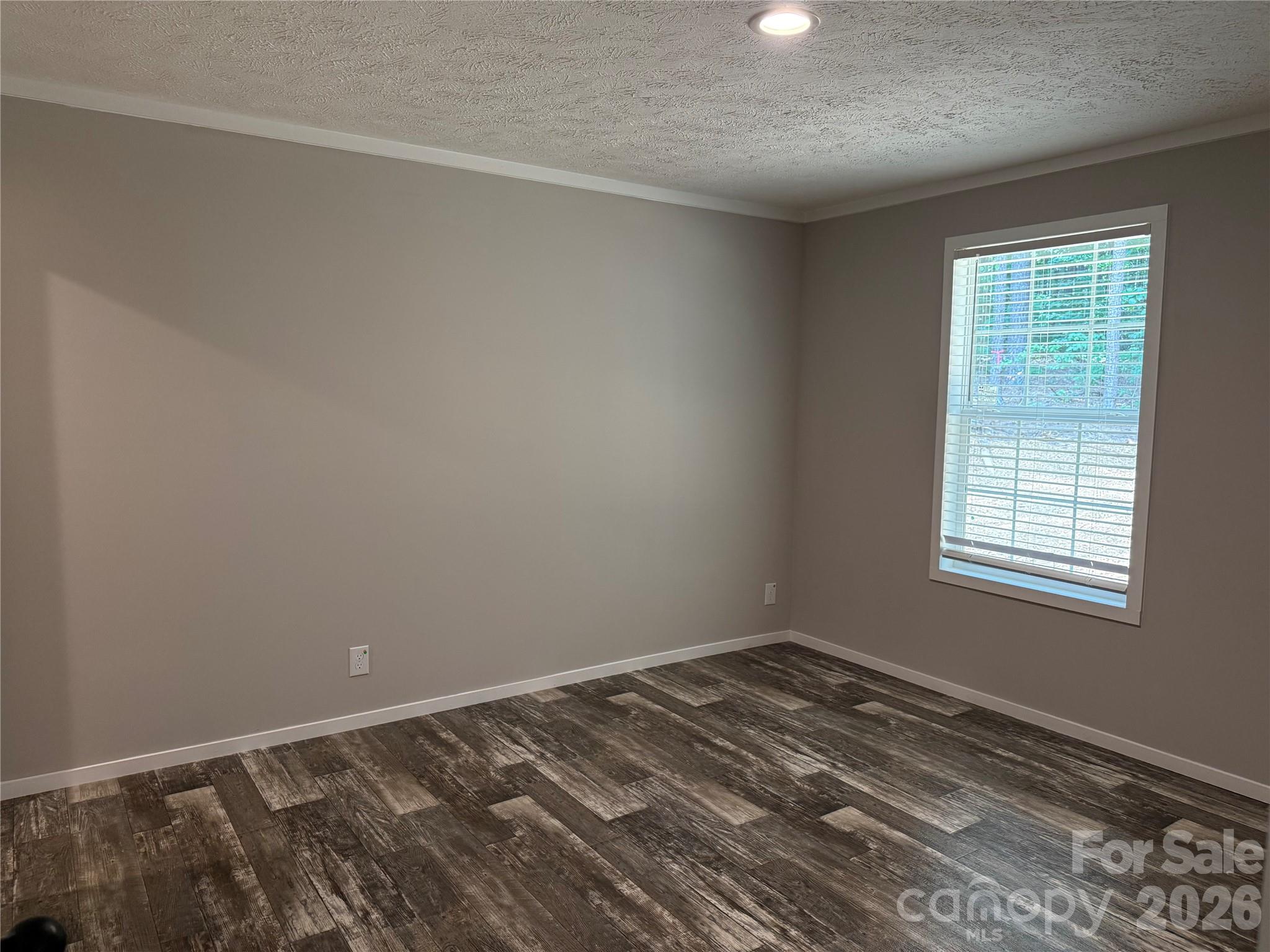 4175 Maple Trail Property Photo 8