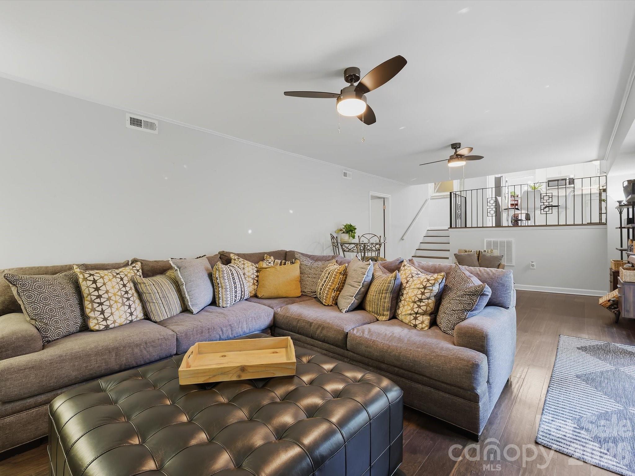 6419 Morven Lane Property Photo 18