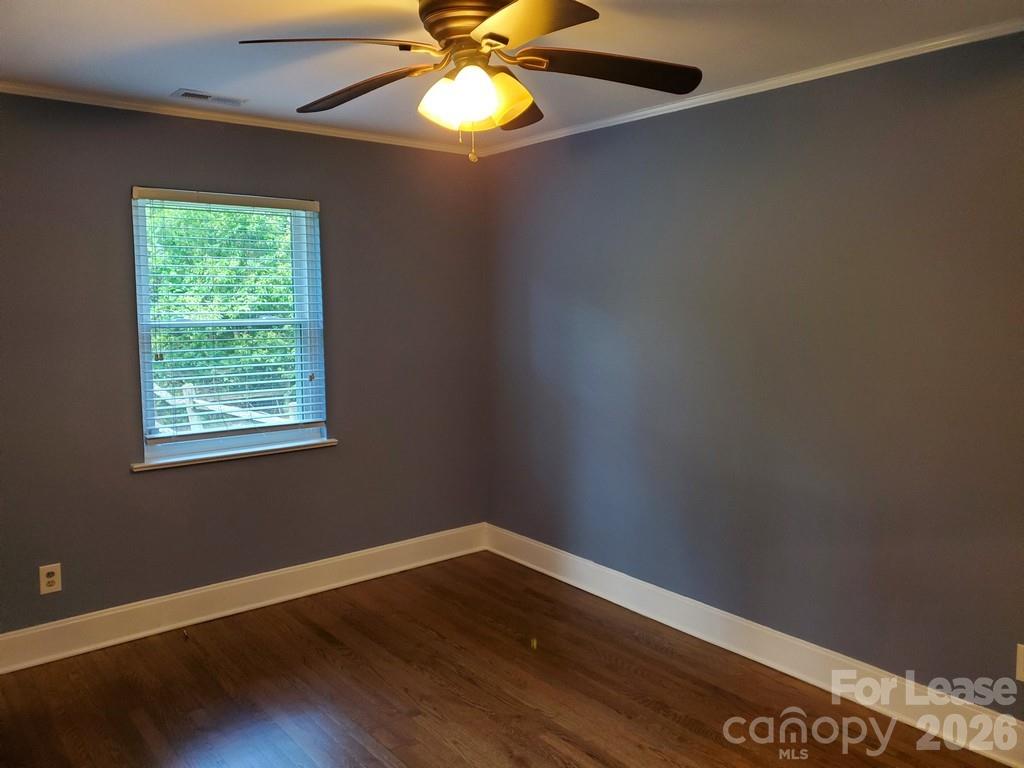 4419 Castleton Road Property Photo 11