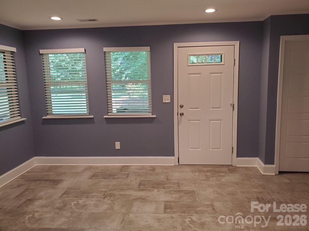 4419 Castleton Road Property Photo 12