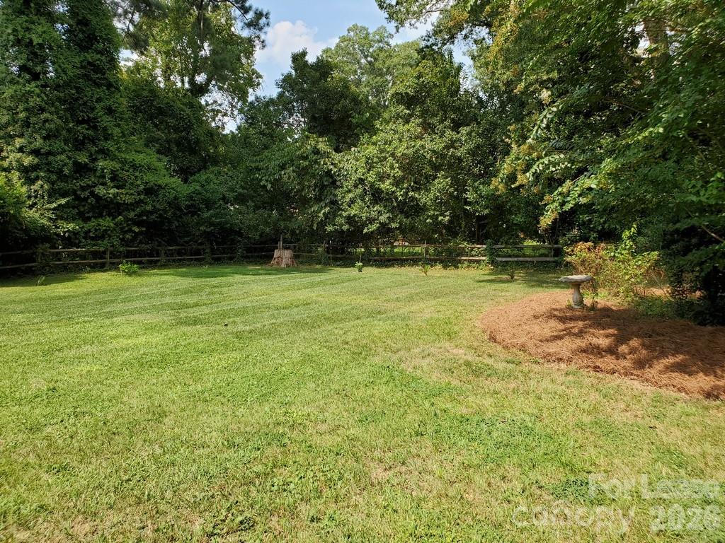 4419 Castleton Road Property Photo 15