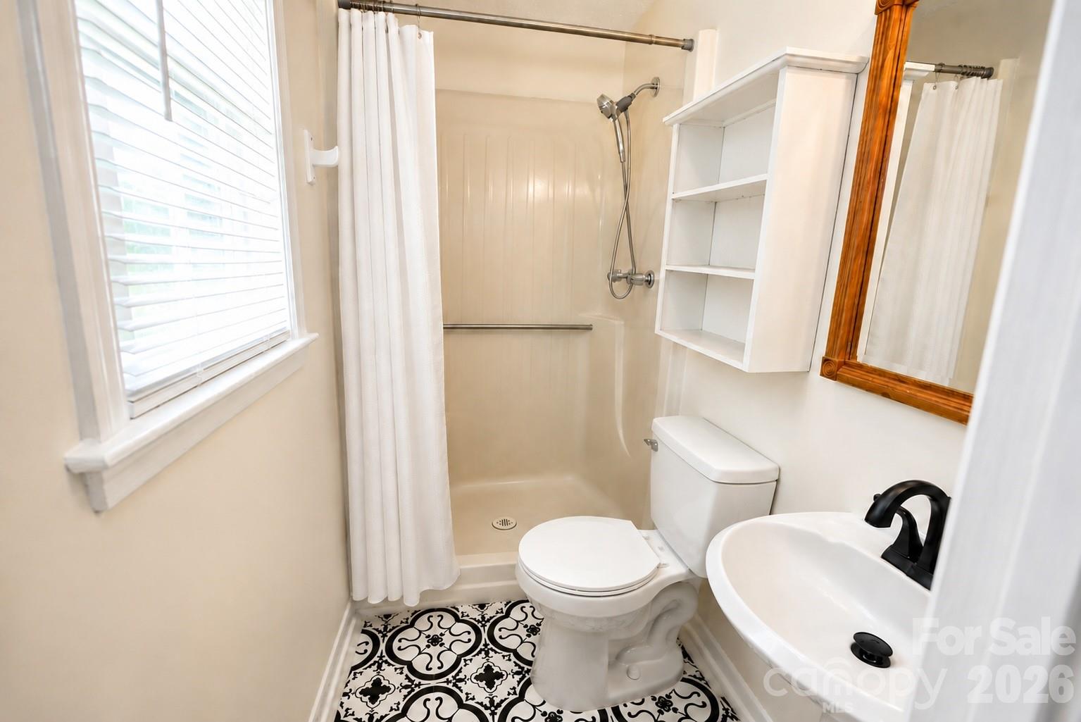 3237 Annex Street Property Photo 14