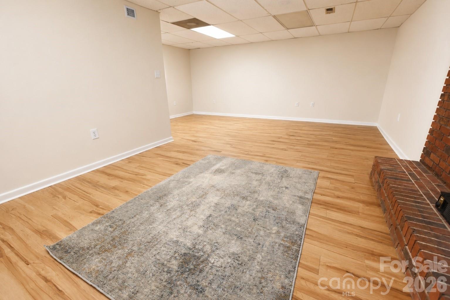 3237 Annex Street Property Photo 28