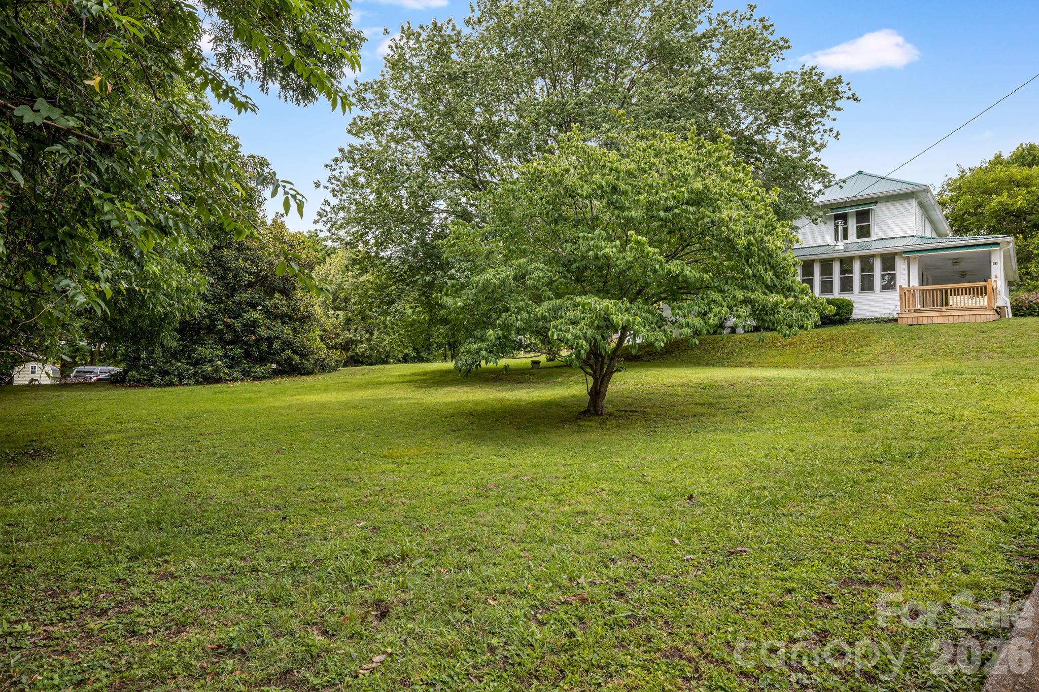 82 Hill Street Property Photo 3