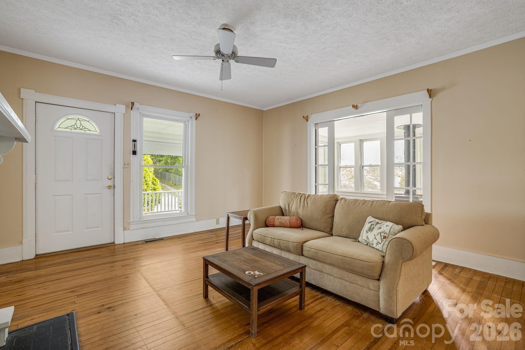 82 Hill Street Property Photo 7
