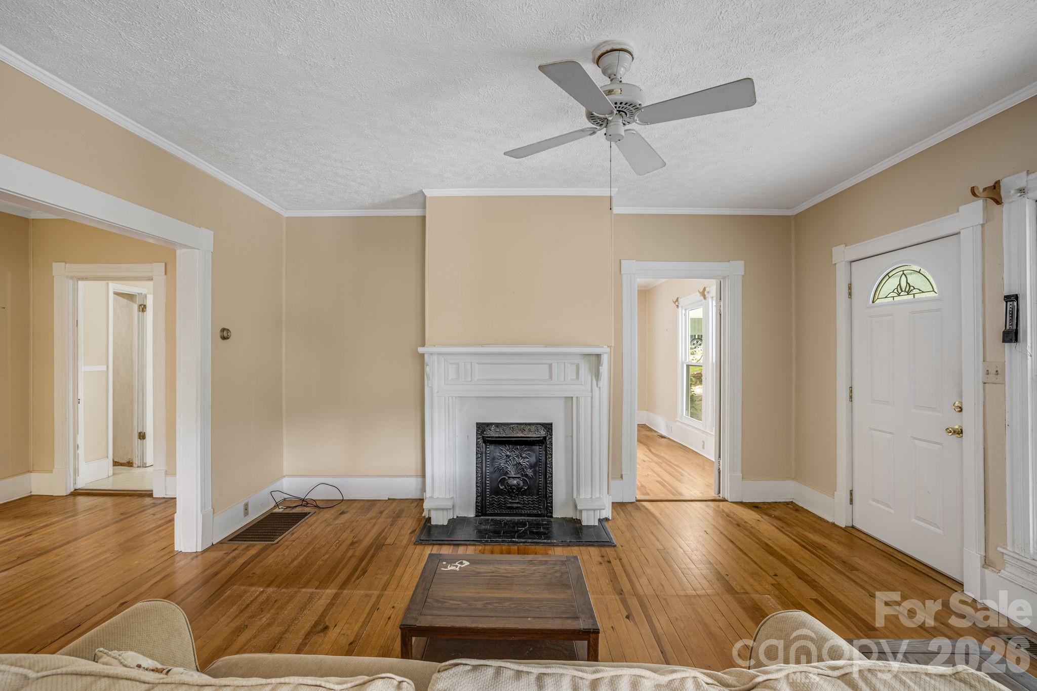 82 Hill Street Property Photo 8