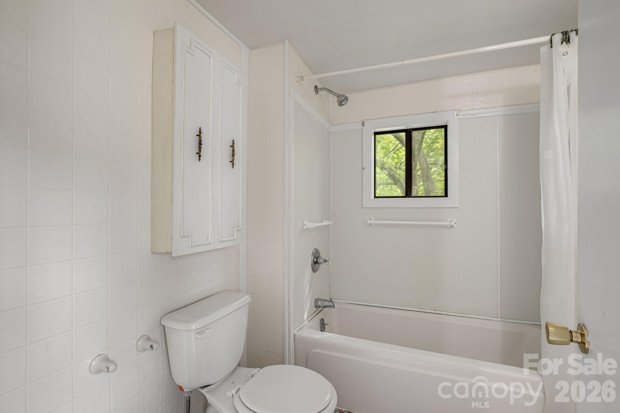 82 Hill Street Property Photo 21