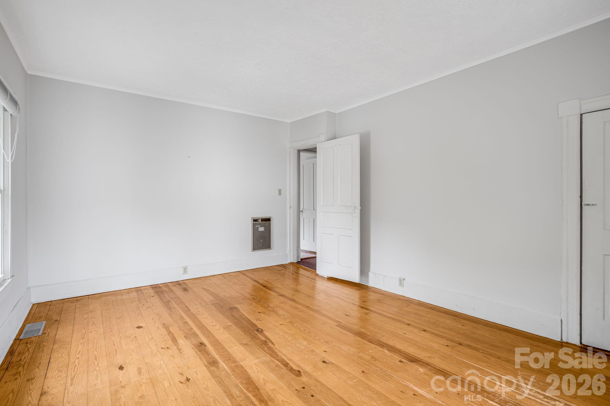 82 Hill Street Property Photo 28