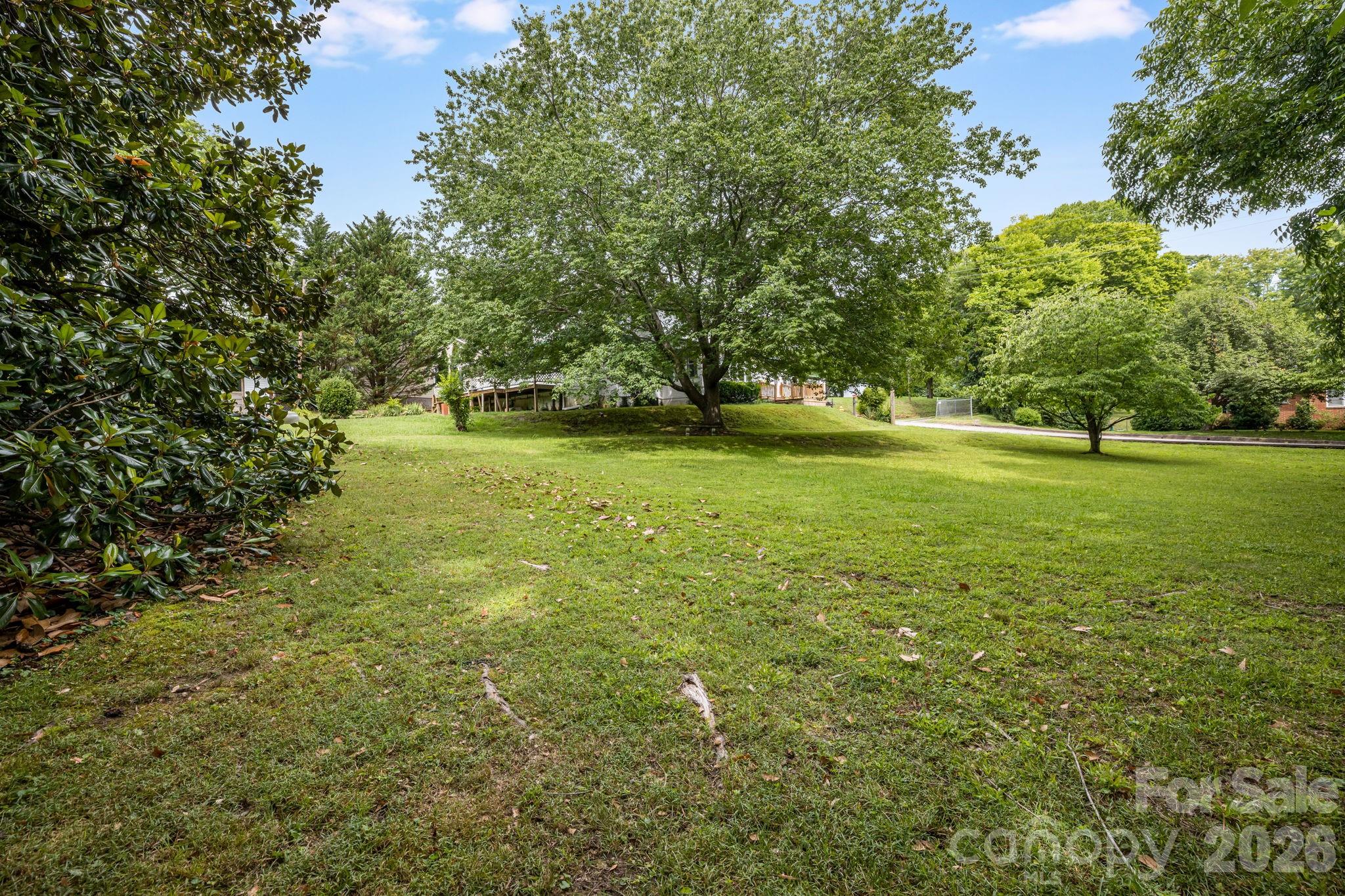 82 Hill Street Property Photo 32