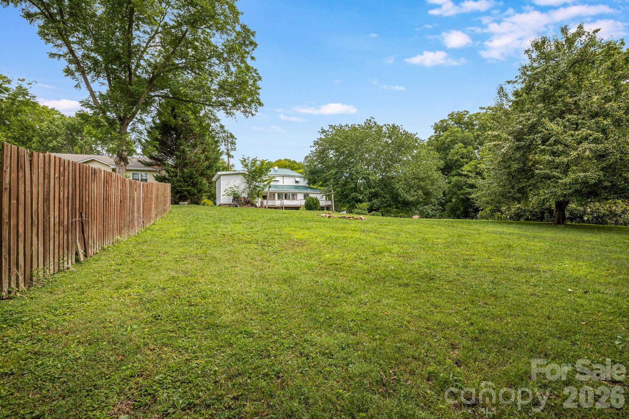 82 Hill Street Property Photo 34