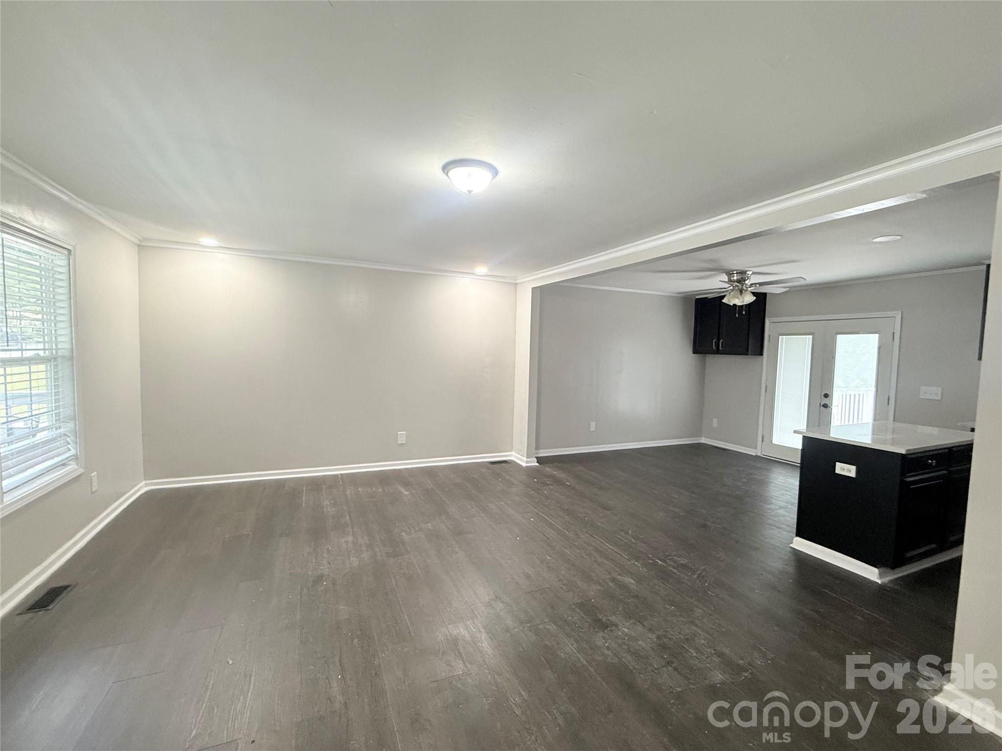 409 Redding Street Property Photo 2