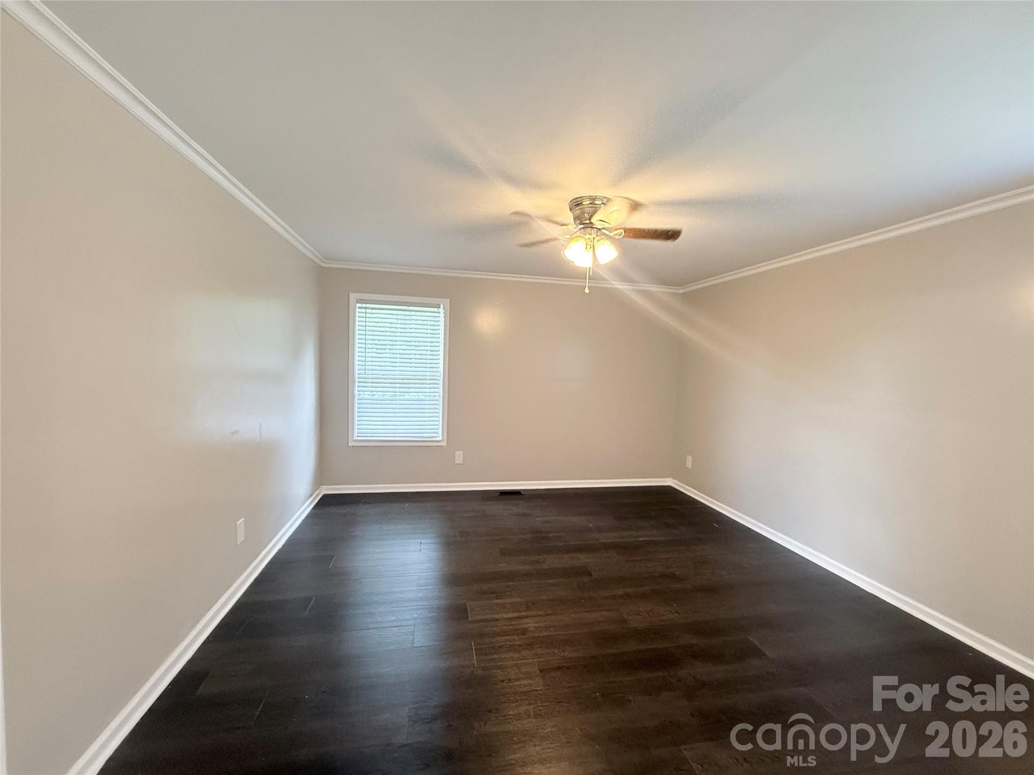 409 Redding Street Property Photo 11