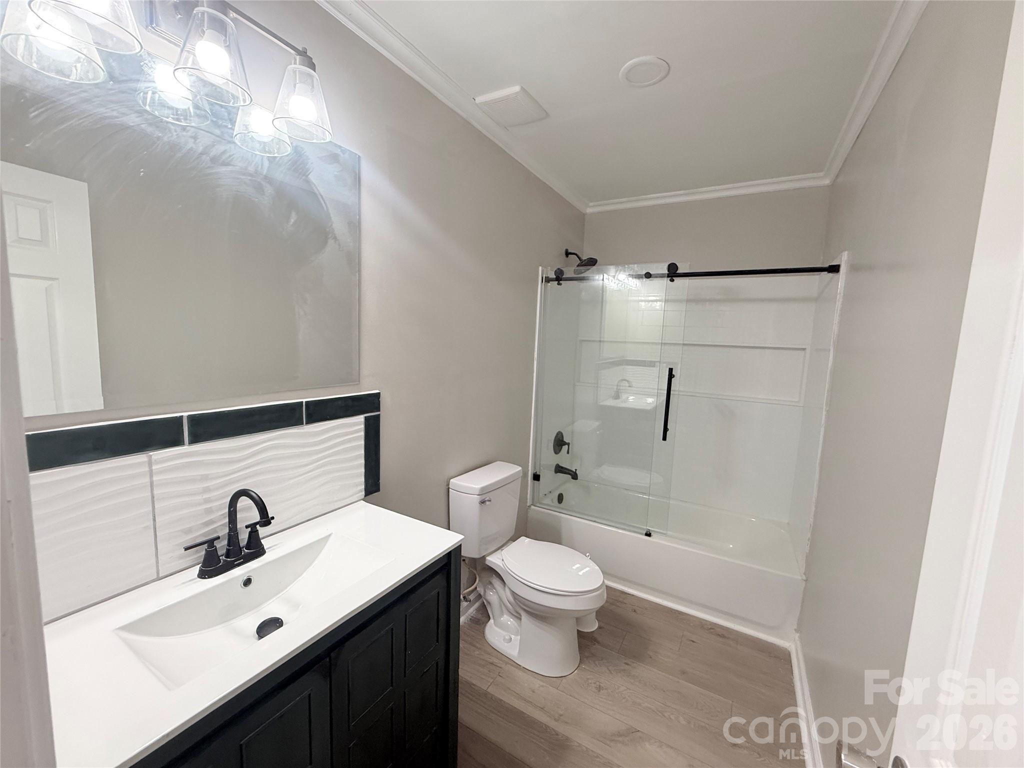 409 Redding Street Property Photo 16
