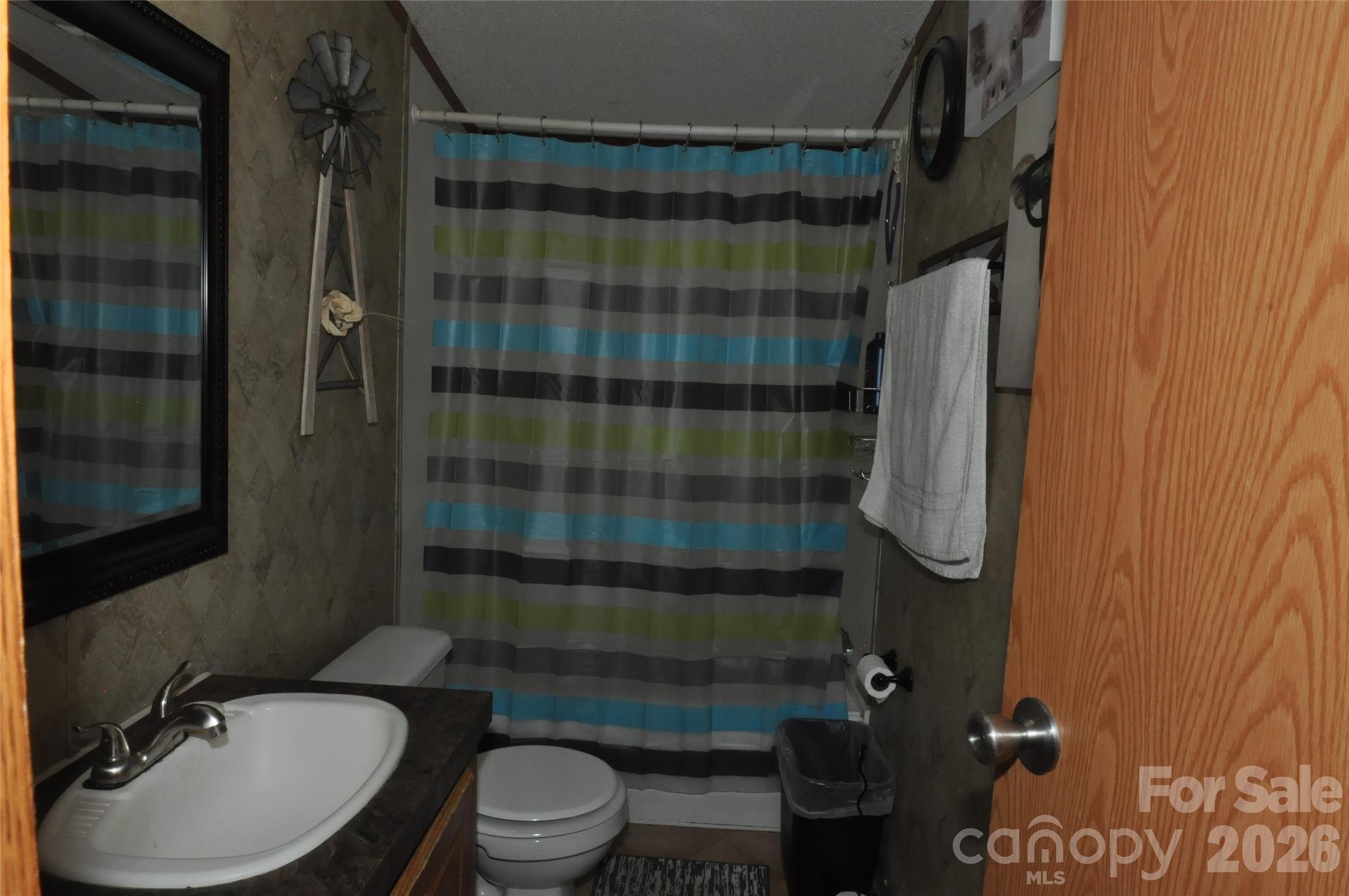 977 Langley Drive Property Photo 19