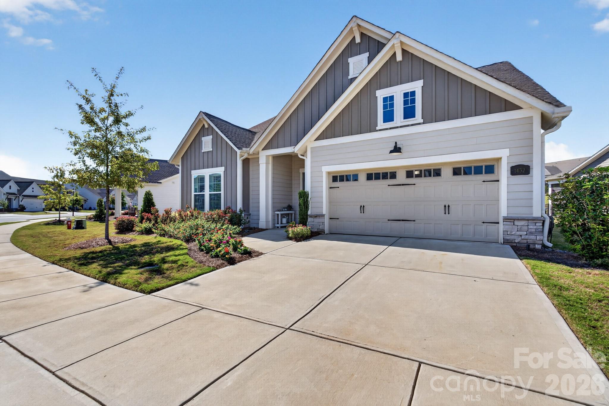 1432 Encore Lane Property Photo 2