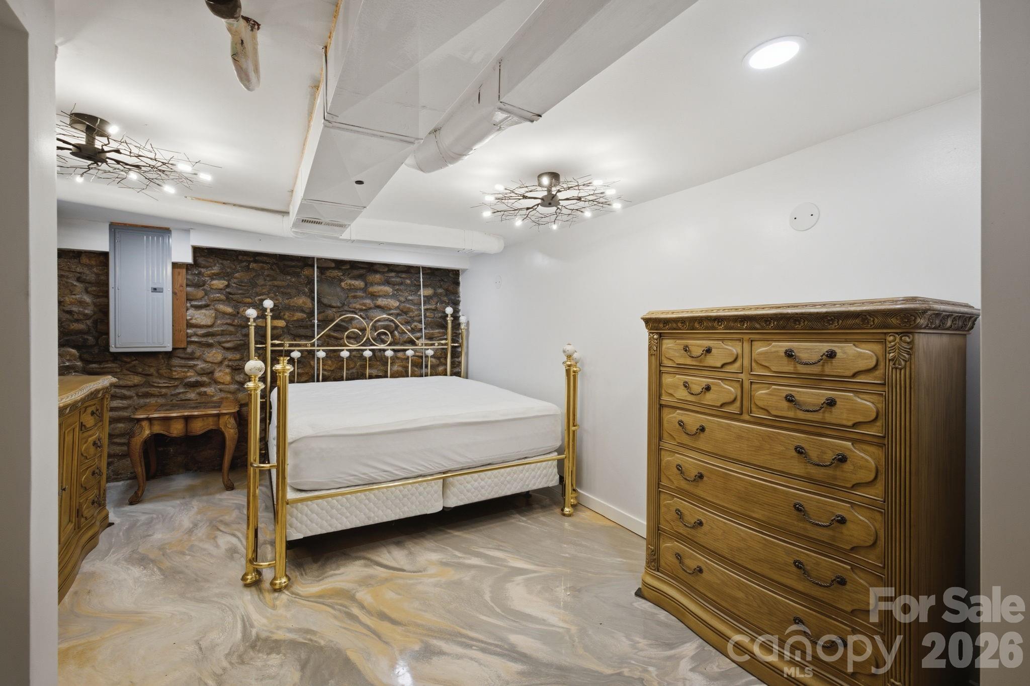 108 Patton Avenue Property Photo 29