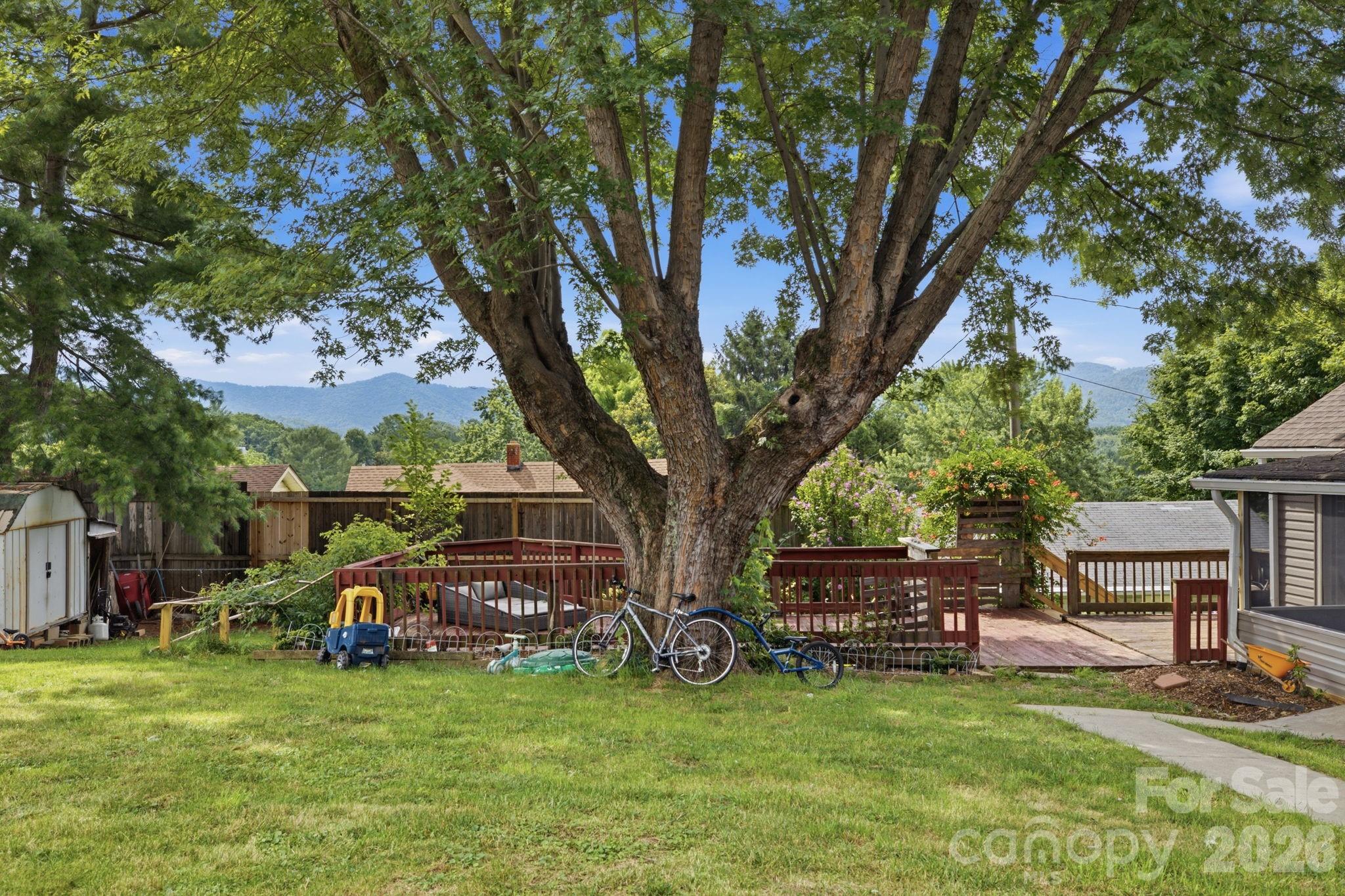 108 Patton Avenue Property Photo 31