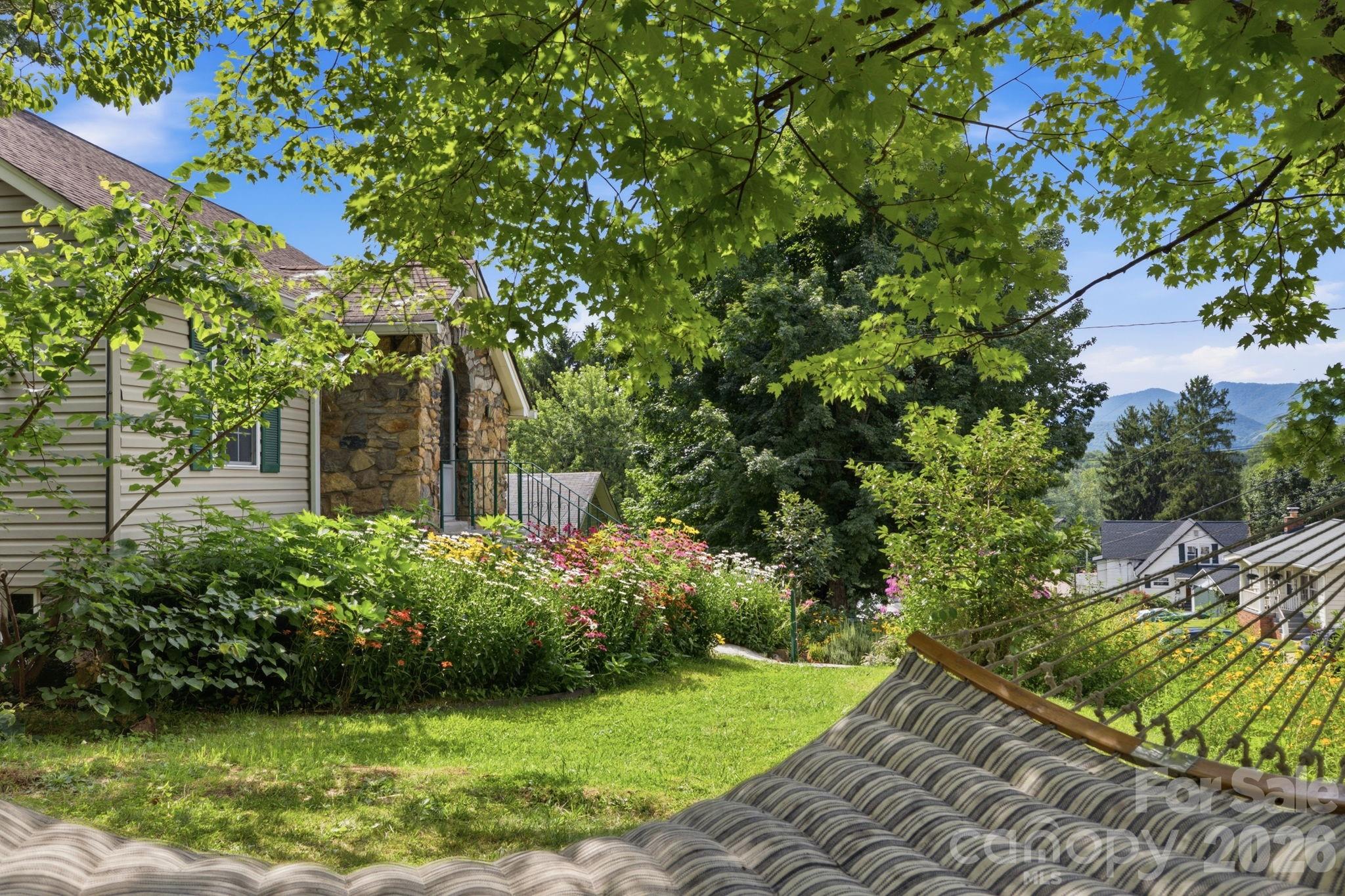 108 Patton Avenue Property Photo 32