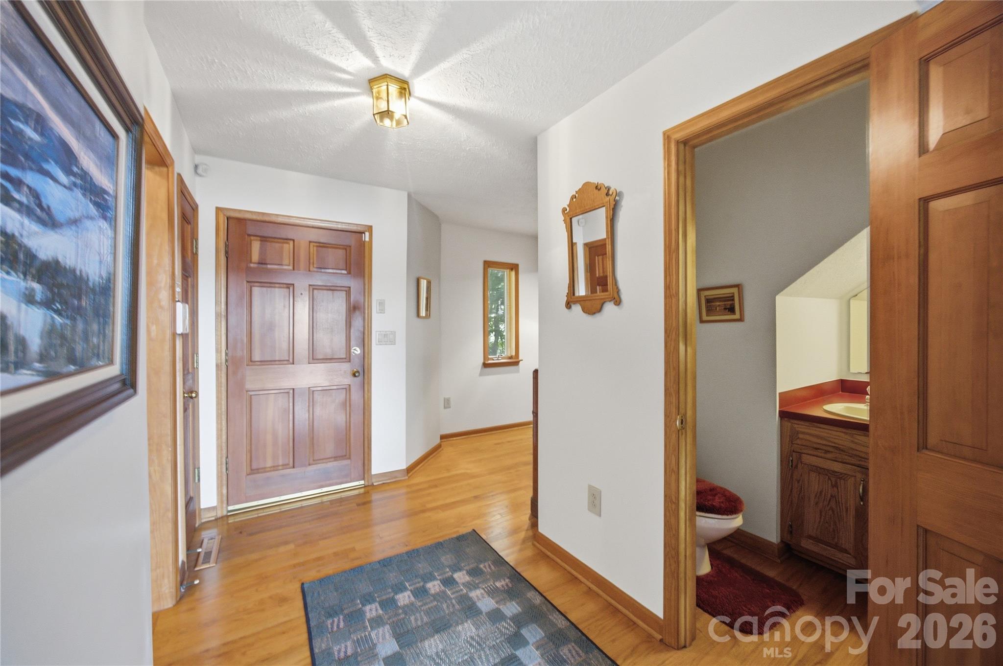 2216 Holly Lane Property Photo 19