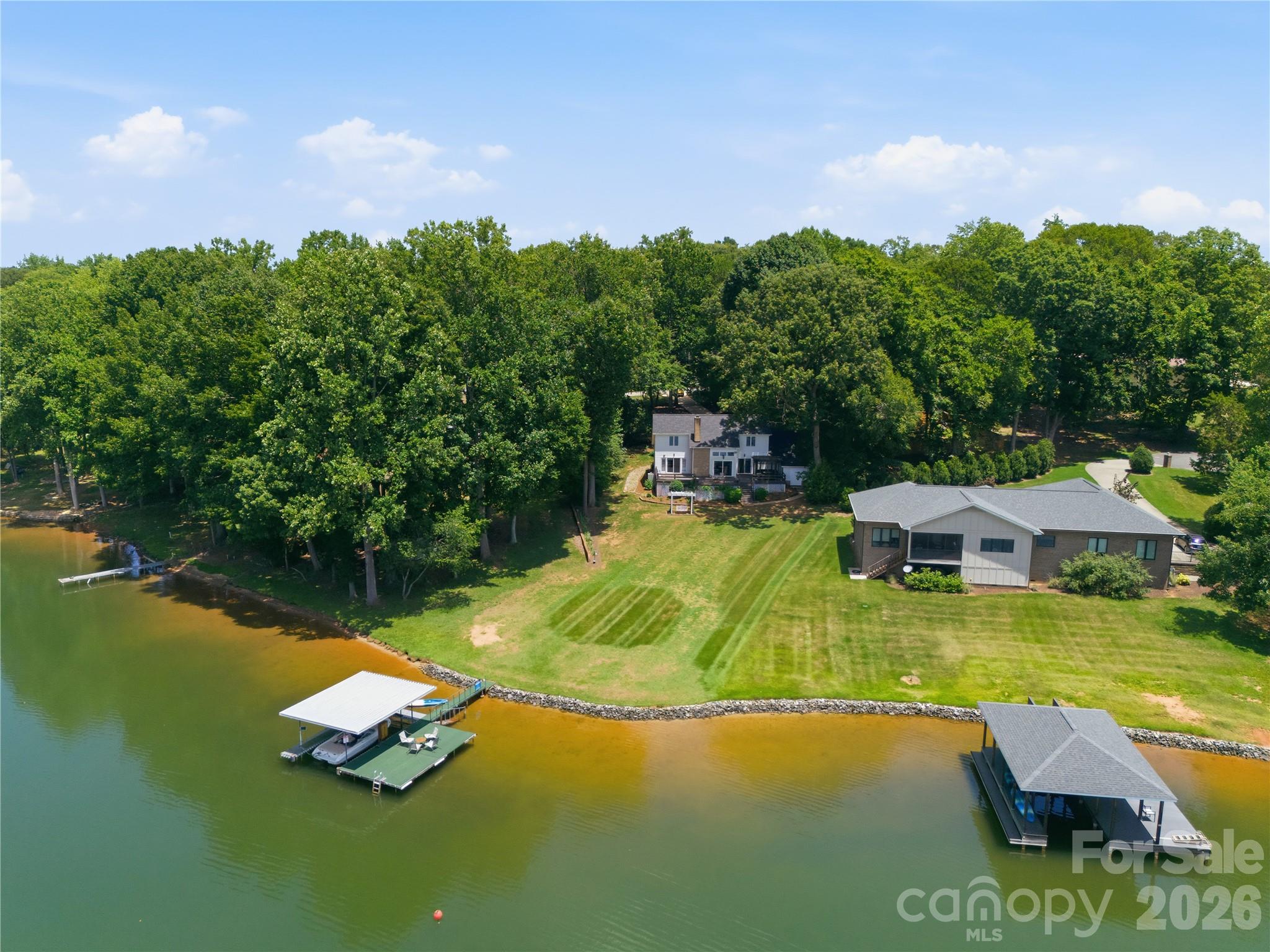 2216 Holly Lane Property Photo 31