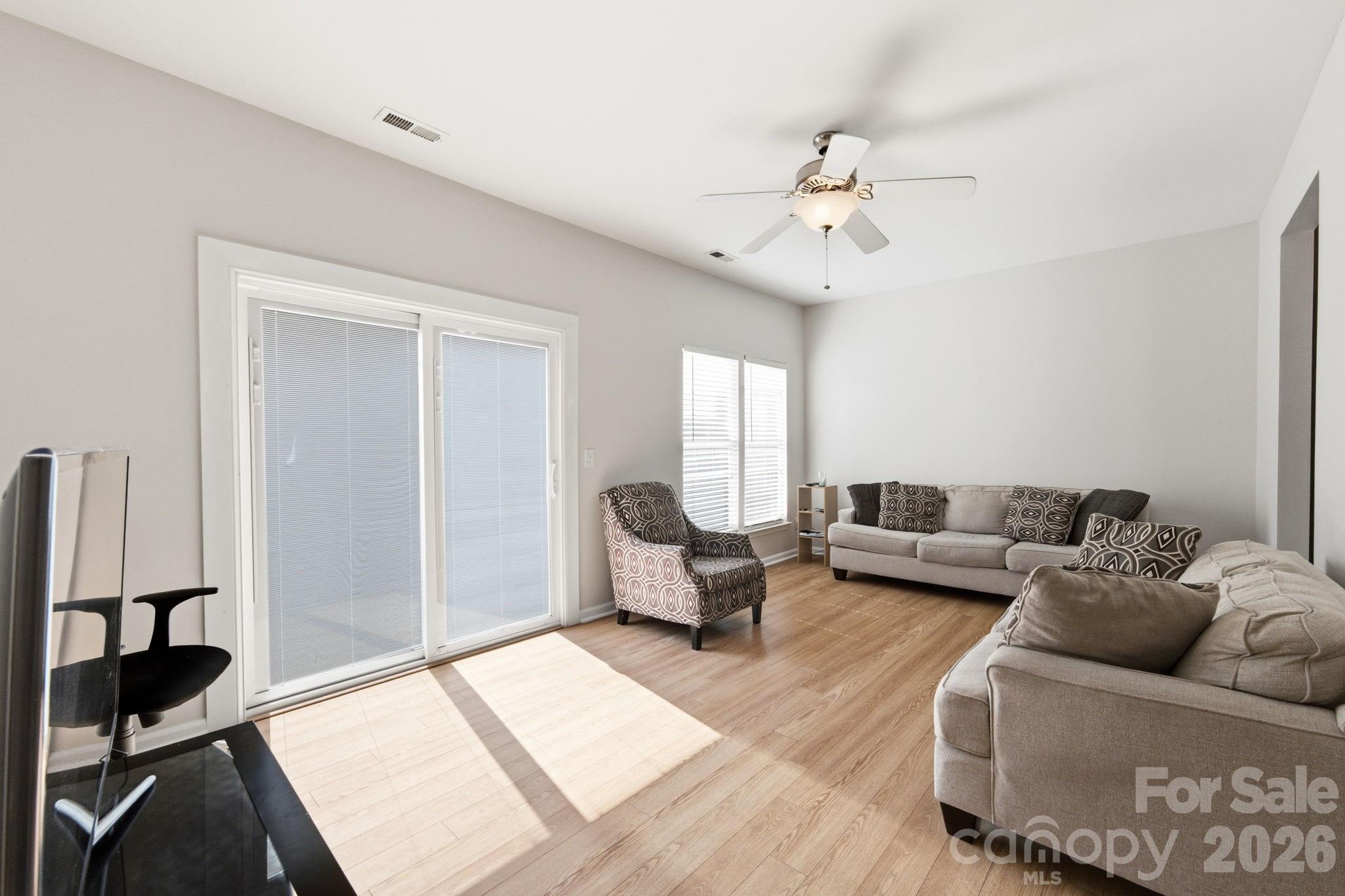 11018 Garden Oaks Lane Property Photo 6