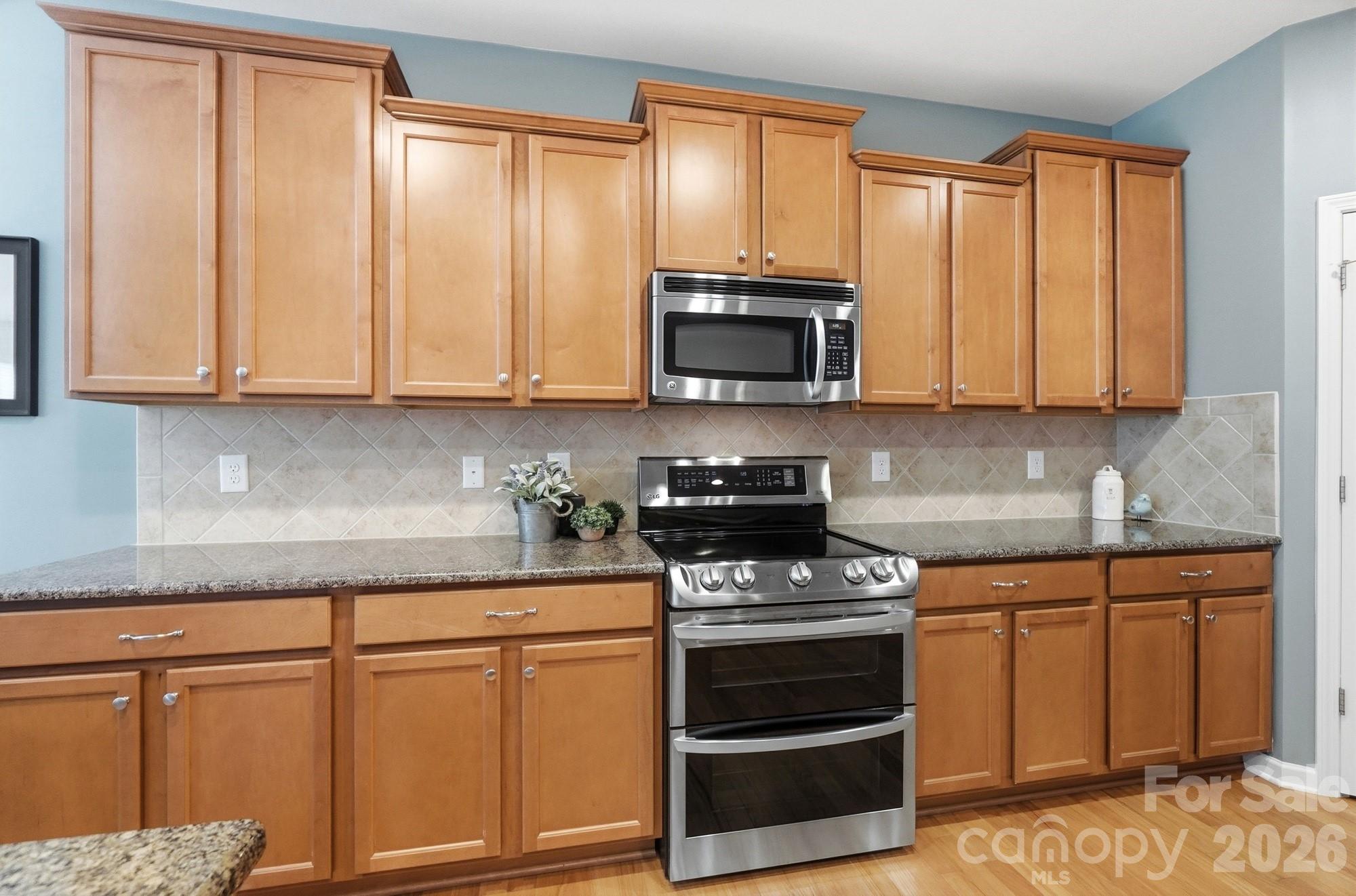 3715 Franklin Meadows Drive Property Photo 5