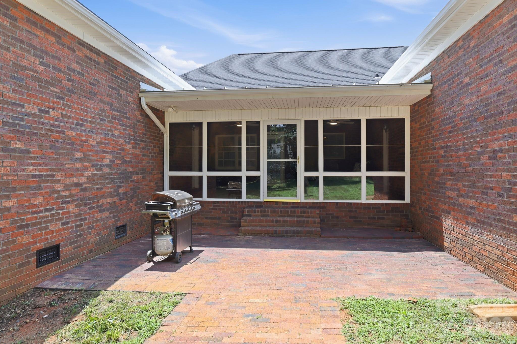 4024 Wild Nursery Court Property Photo 33