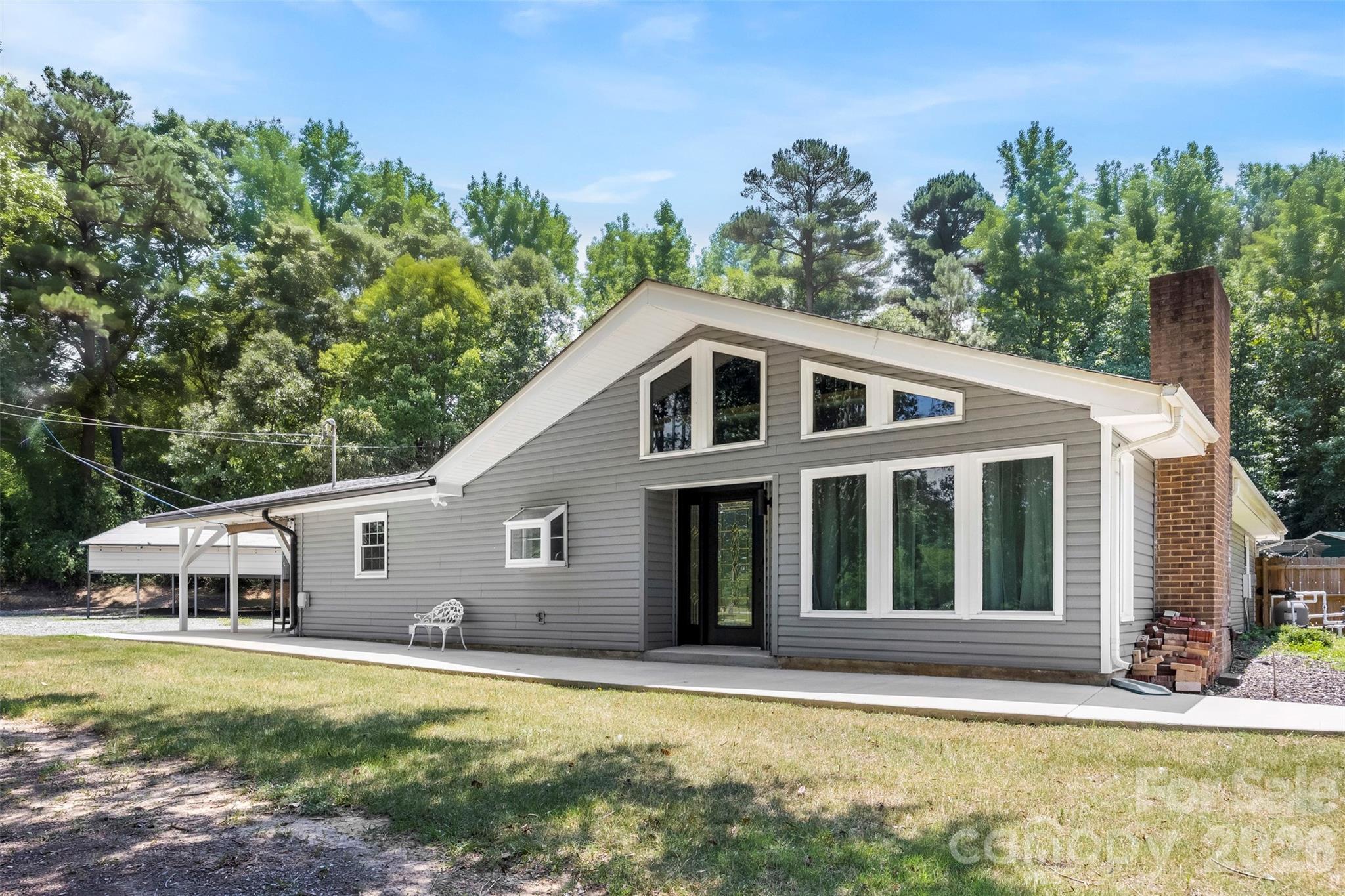 6309 Landsford Road Property Photo 1