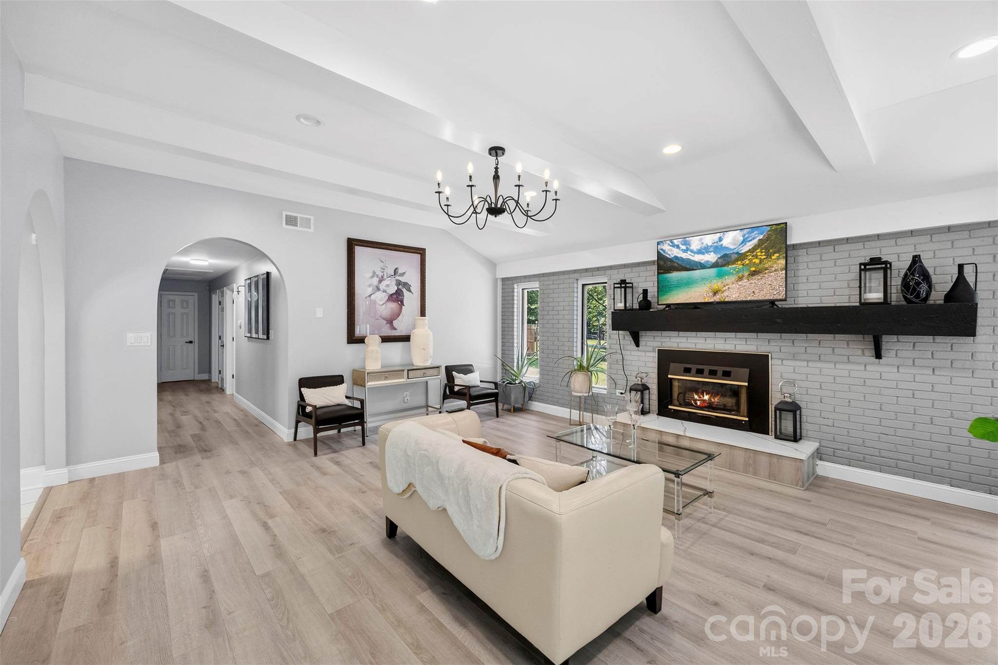 6309 Landsford Road Property Photo 8
