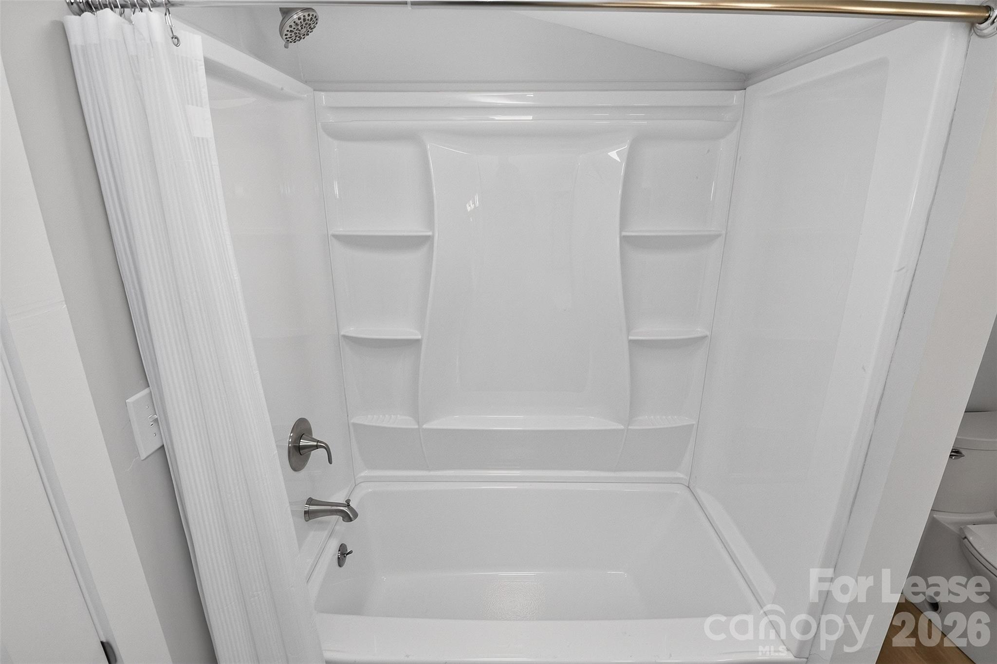 204 E Mcneely Avenue Property Photo 25