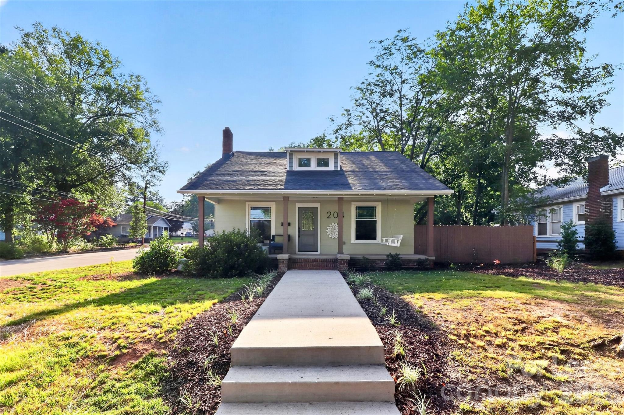 204 E Mcneely Avenue Property Photo 45