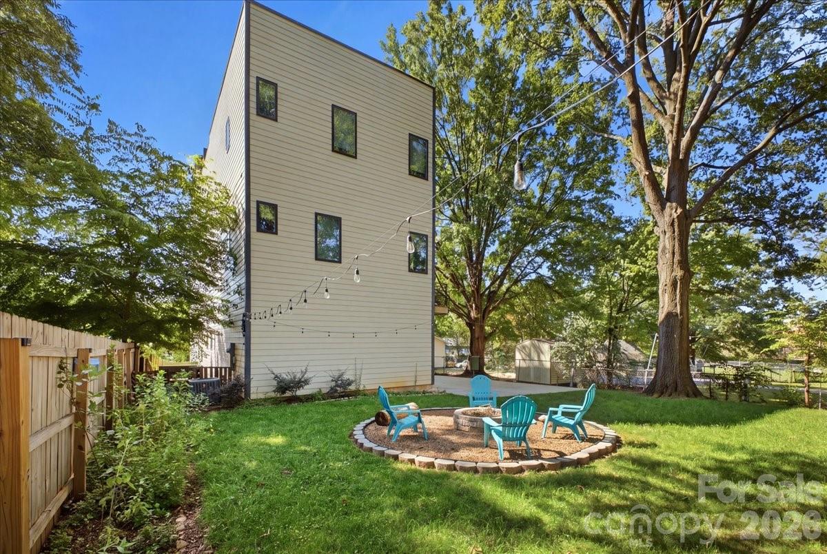 1315 N Davidson Street Property Photo 3