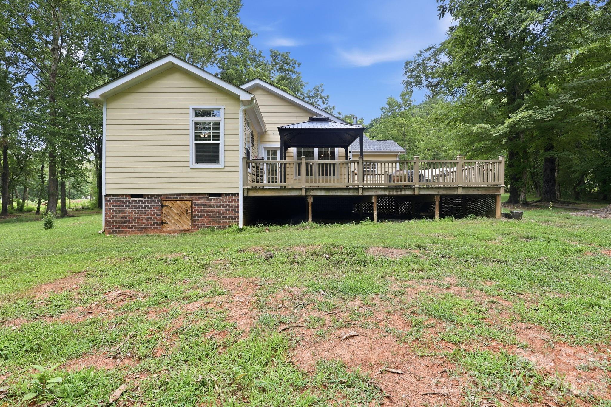 16665 Stokes Ferry Road Property Photo 32