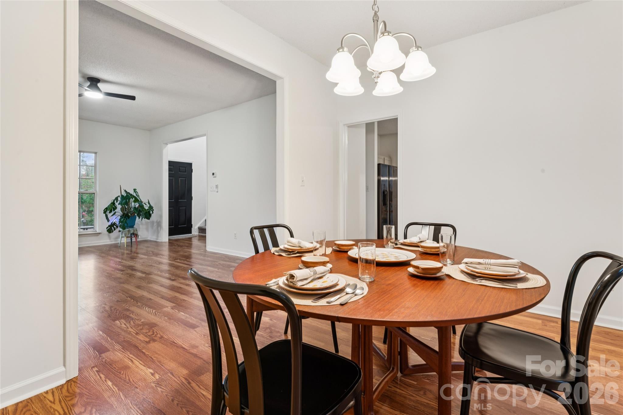 5645 Winslow Avenue Property Photo 5