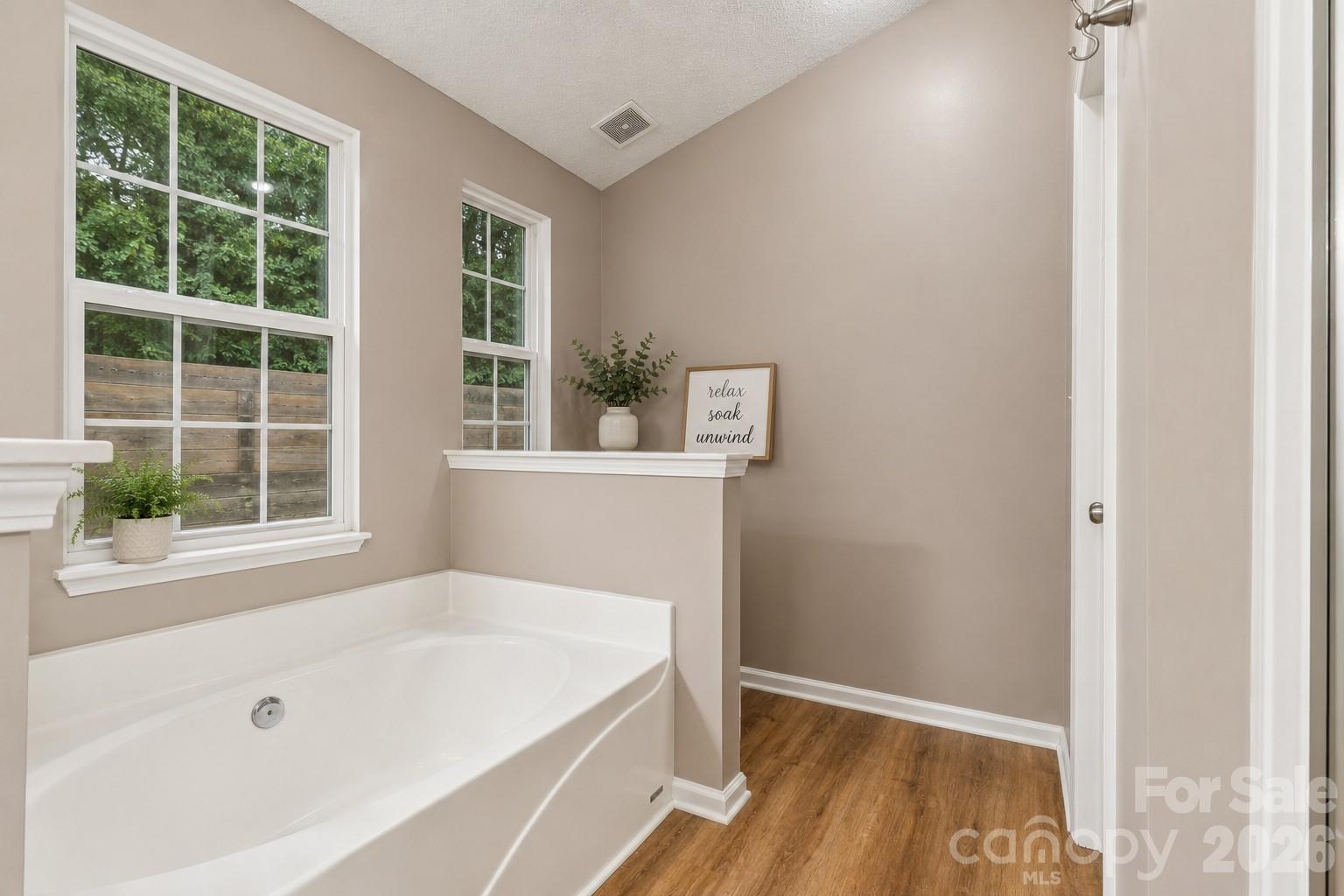 5645 Winslow Avenue Property Photo 18