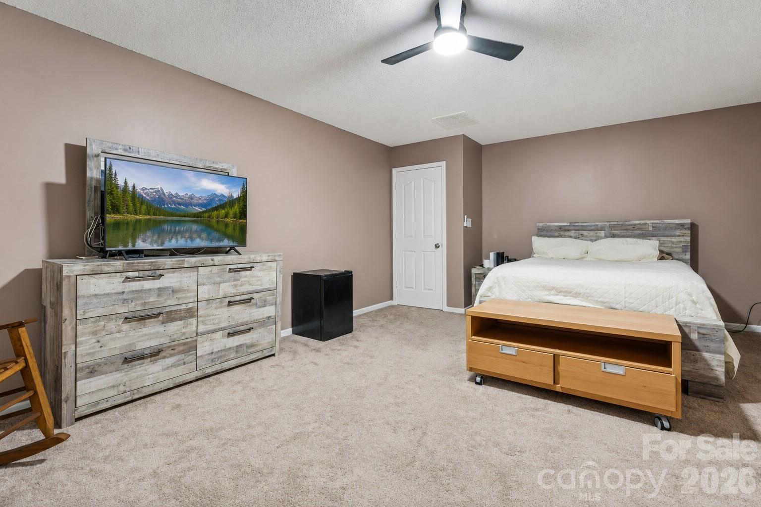 5645 Winslow Avenue Property Photo 21