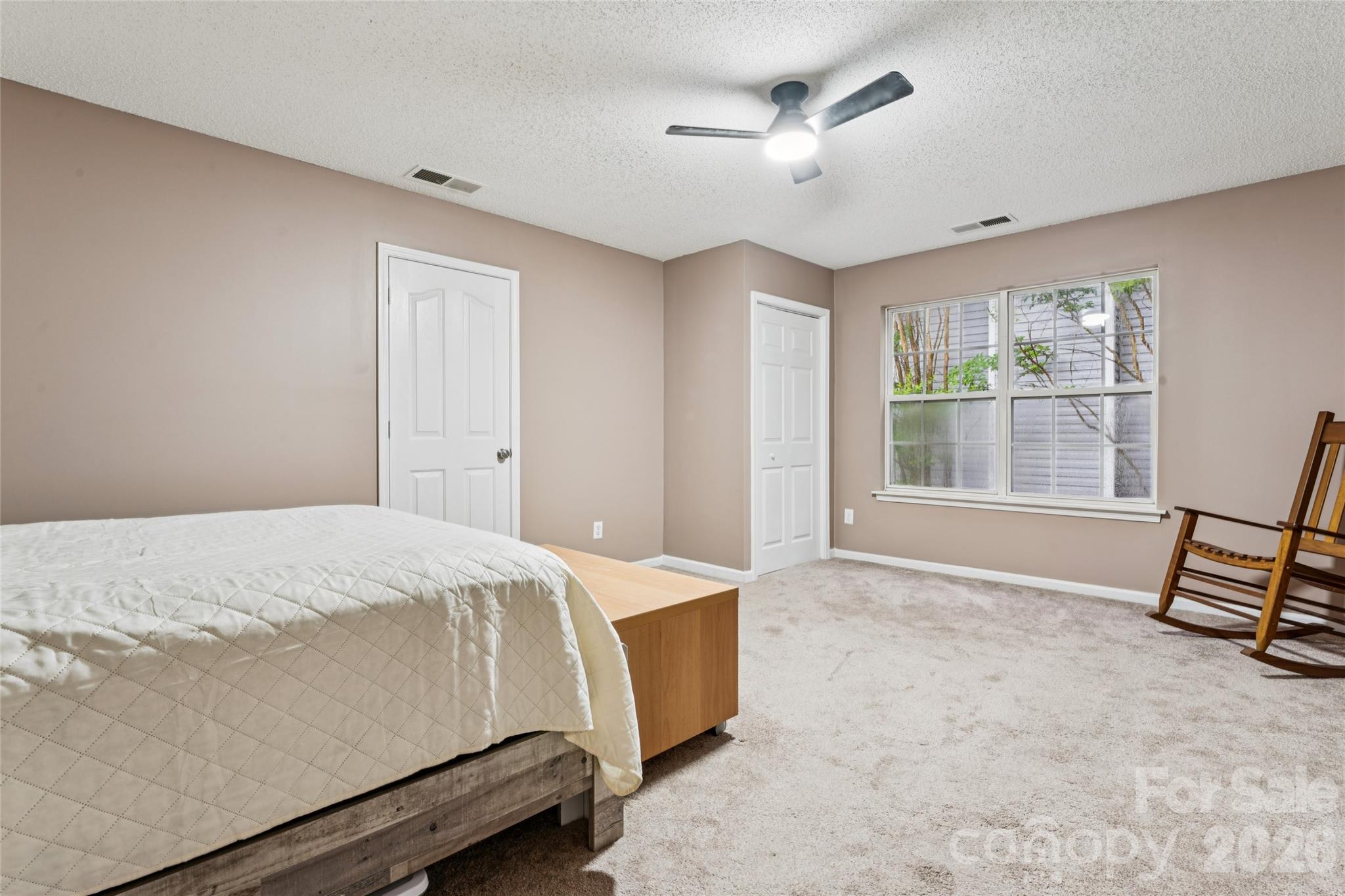 5645 Winslow Avenue Property Photo 22