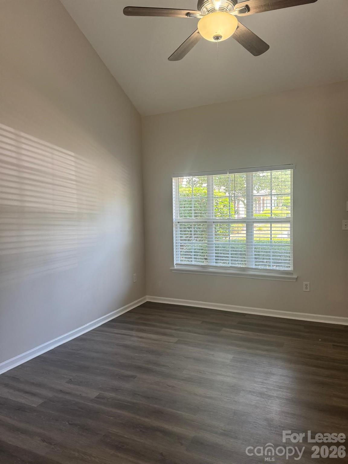 12160 Bottlebrush Place Property Photo 3
