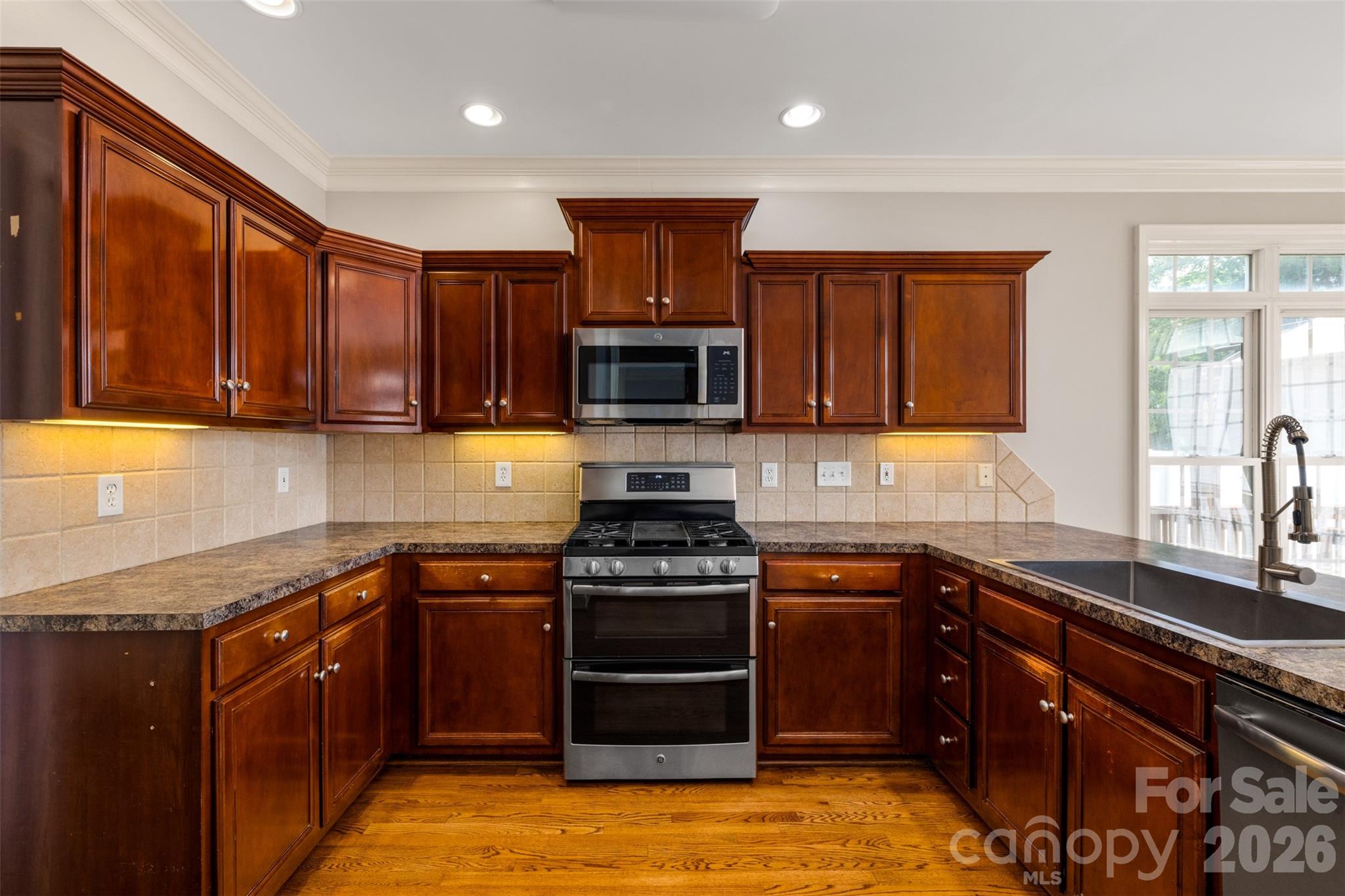 1617 The Crossing None Property Photo 12