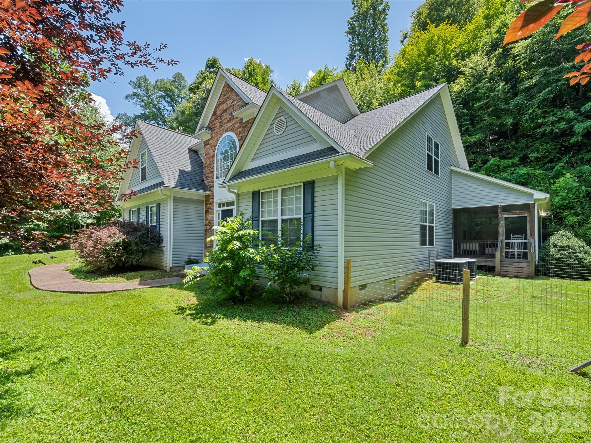 57 Woodfin Road Property Photo 3