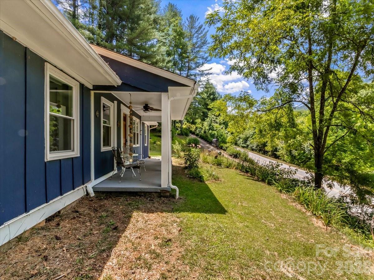 1280 Old Mine Fork Road Property Photo 1